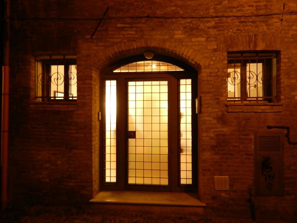 费拉拉La Casa Degli Zii公寓 外观 照片